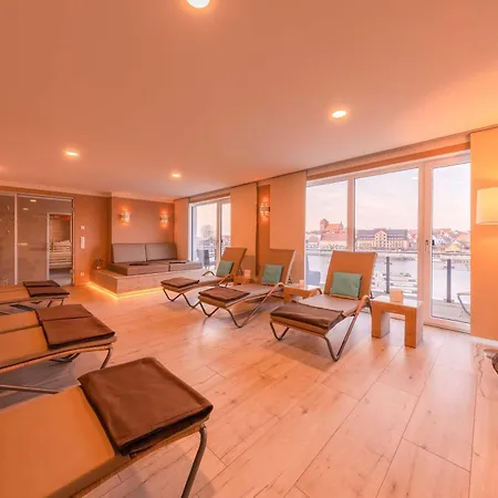 Sieglinde - In Der Hafenresidenz Mit Balkon & Wellness Apartment Waren (Mueritz)