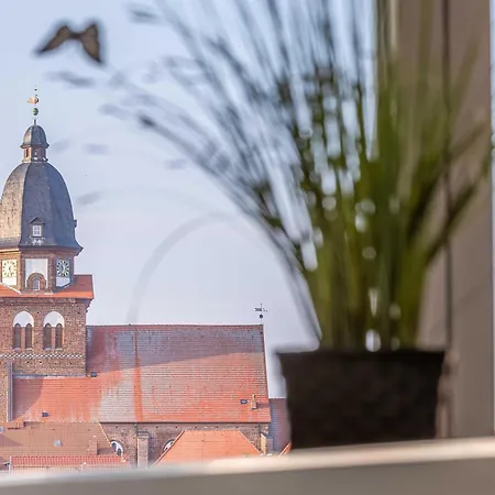 Sieglinde - In Der Hafenresidenz Mit Balkon & Wellness شقة فارين