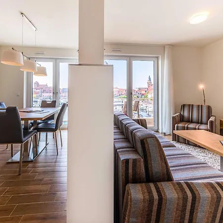 Sieglinde - In Der Hafenresidenz Mit Balkon & Wellness Waren (Mueritz)