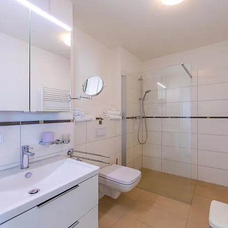 Apartment Sieglinde - In Der Hafenresidenz Mit Balkon & Wellness Waren (Mueritz)