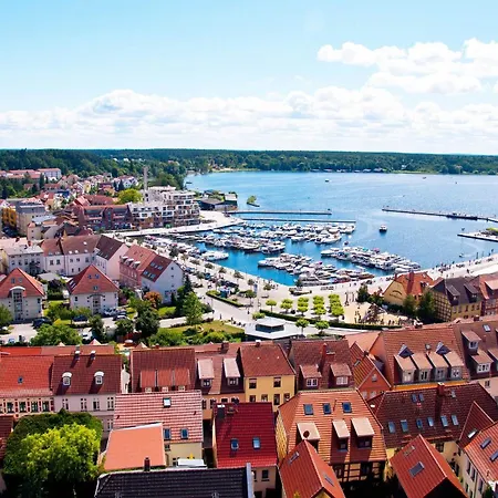 Sieglinde - In Der Hafenresidenz Mit Balkon & Wellness