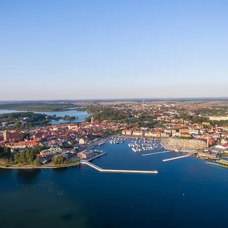 Sieglinde - In Der Hafenresidenz Mit Balkon & Wellness * Waren (Mueritz)